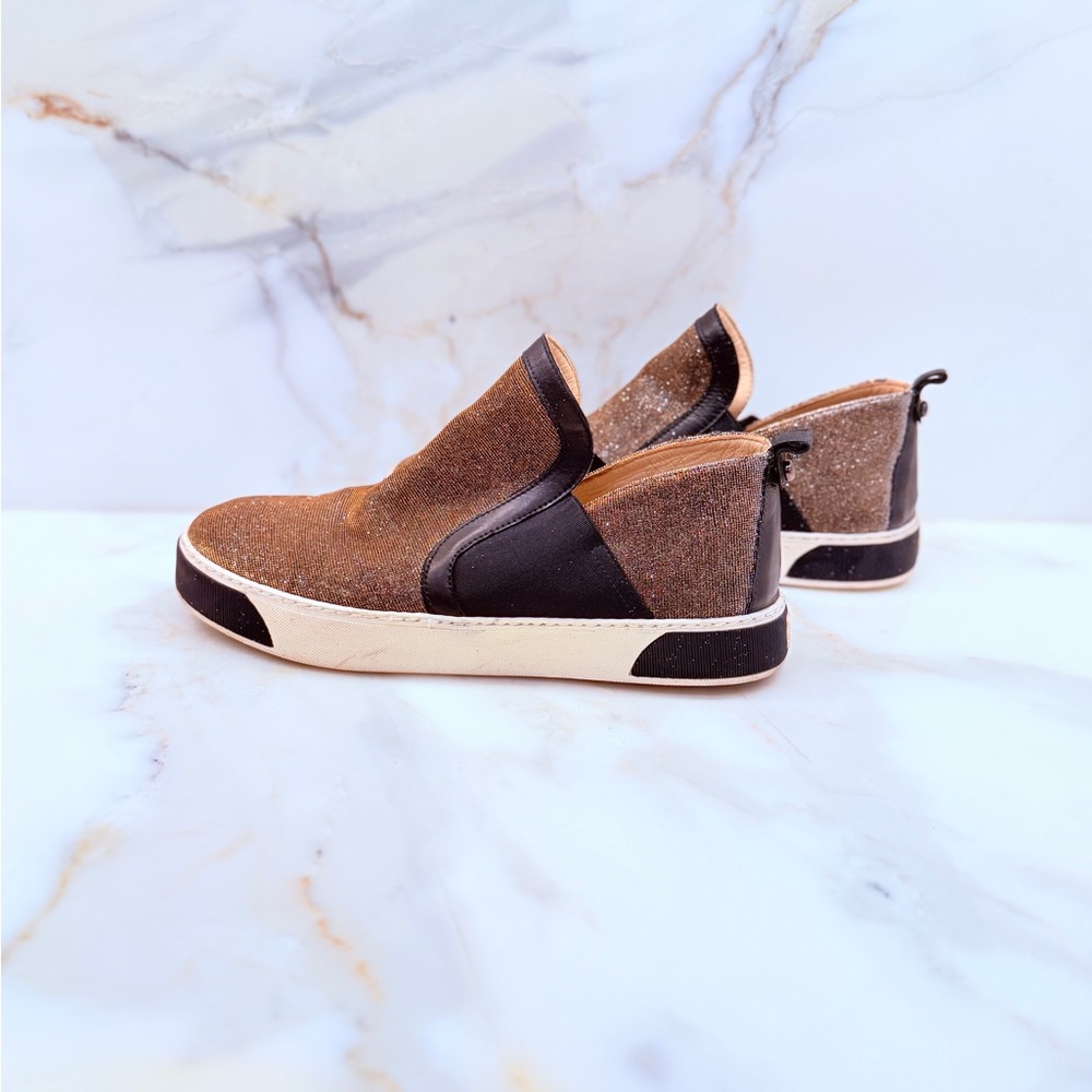 Stuart Weitzman Brown and Black Slip-On Women's Sandals